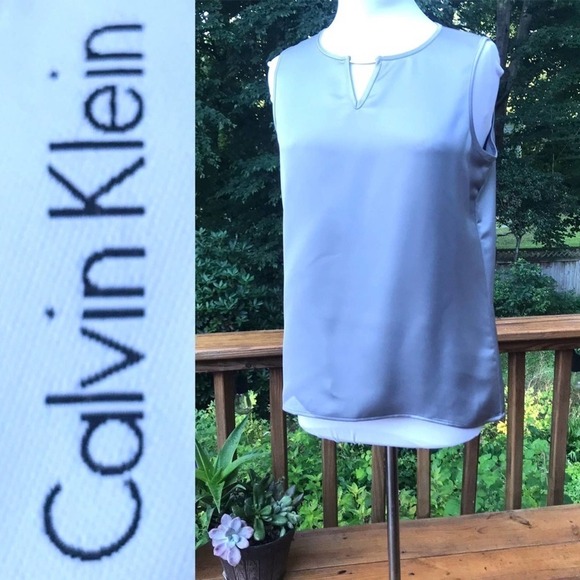 Calvin Klein Tops - Calvin Klein pewter/silver Sleeveless Blouse - M